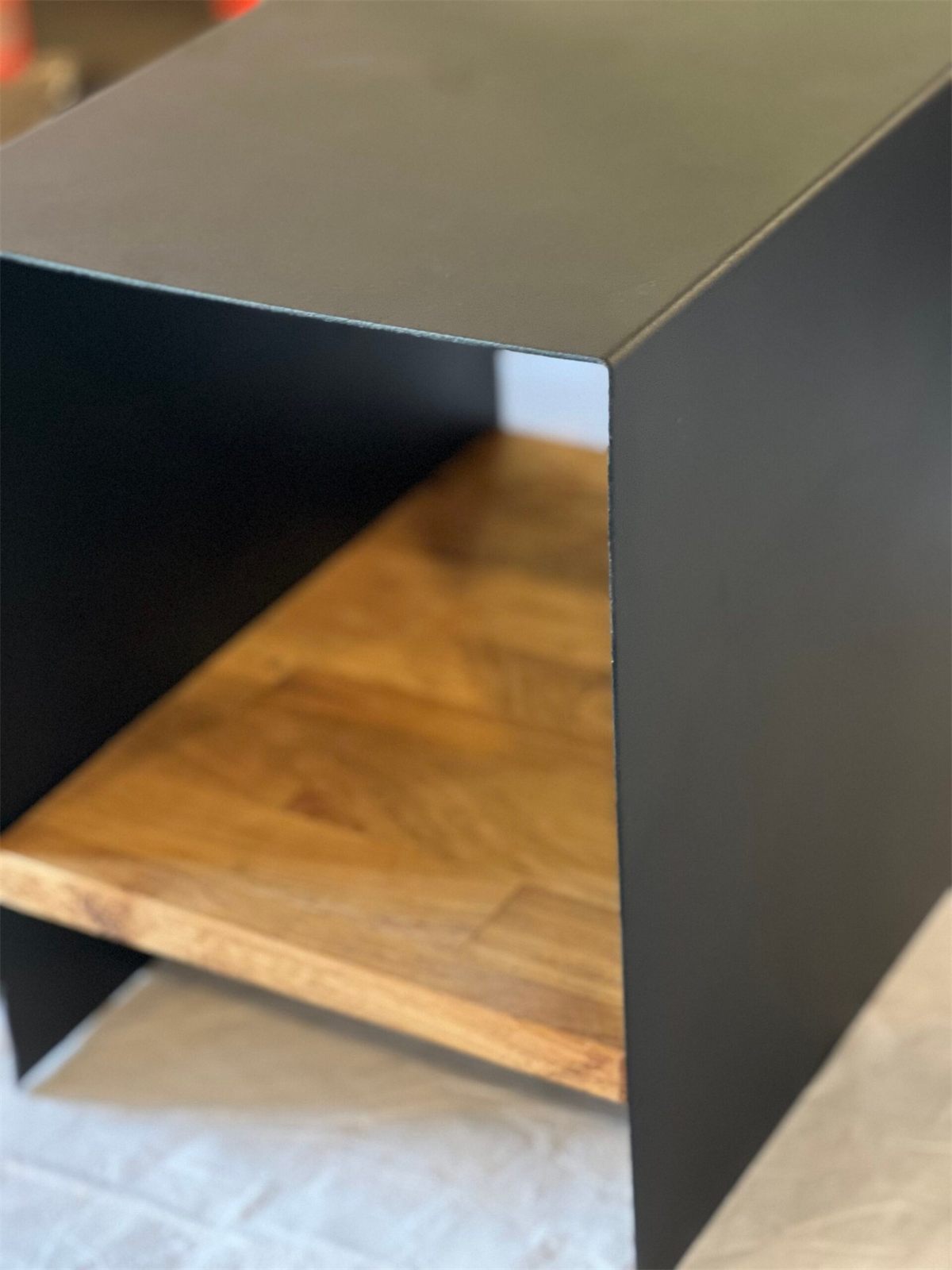 שידת Iron & Wood